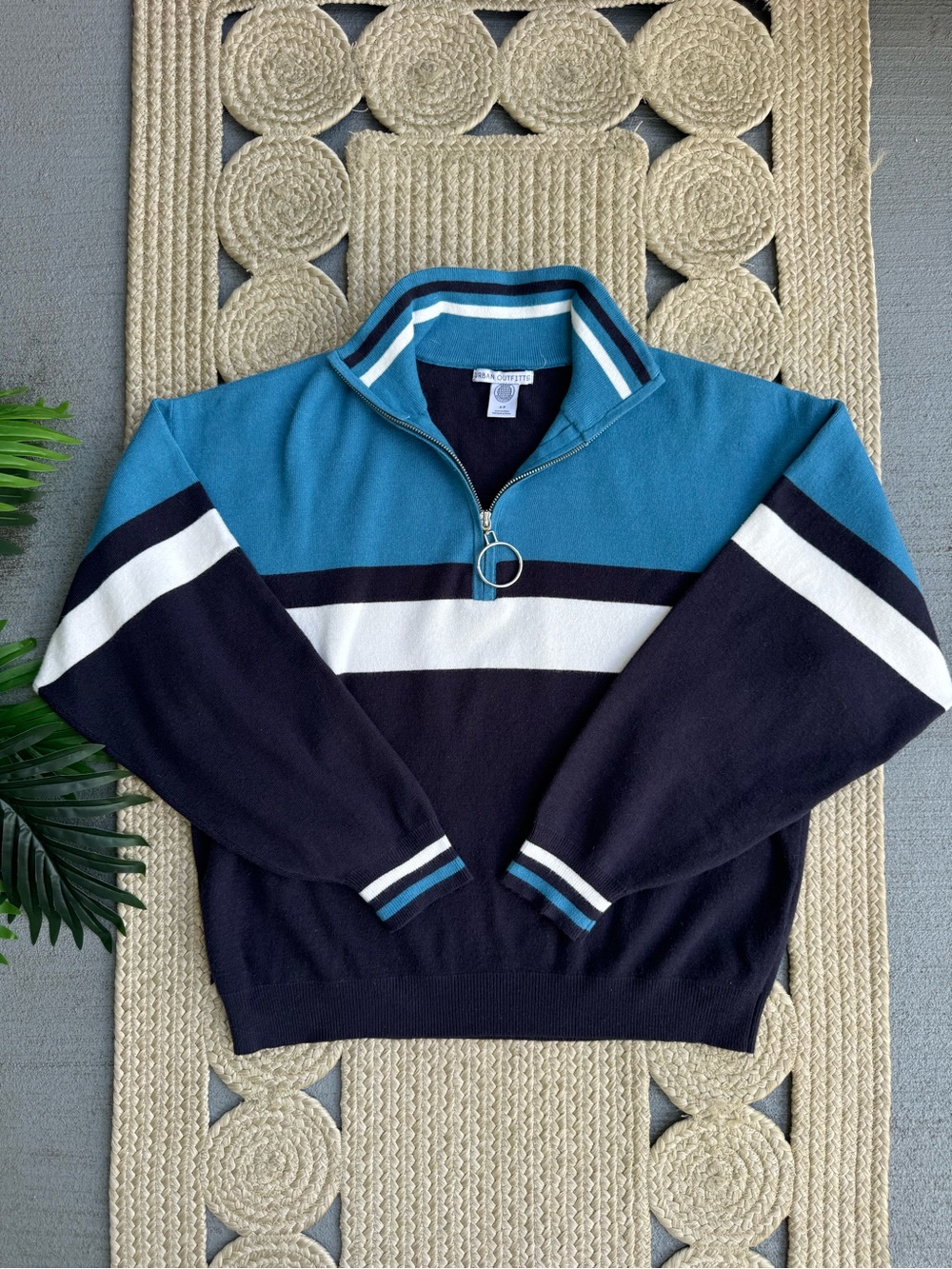 Urban Outfitters Colorblock 1/4 Zip Pullover Sweater Size S